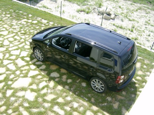 Touran06.jpg